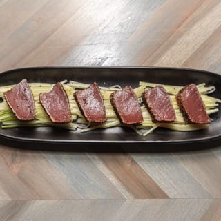 Peppered Tuna Sashimi 3pc